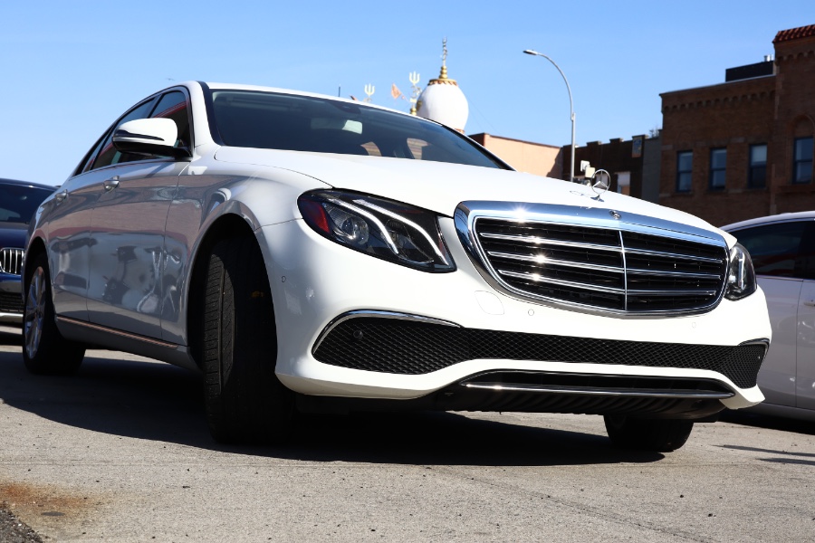 Used Mercedes-Benz E-Class E 300 4MATIC Sedan 2018 | Hillside Auto Mall Inc.. Jamaica, New York Used Mercedes-Benz E-Class E 300 4MATIC Sedan 2018 | Hillside Auto Mall Inc.. Jamaica, New York