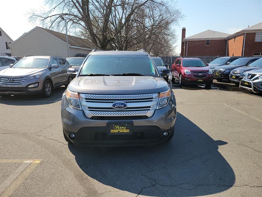 2014 Ford Explorer 4WD 4dr XLT, available for sale in Little Ferry, New Jersey | Victoria Preowned Autos Inc. Little Ferry, New Jersey