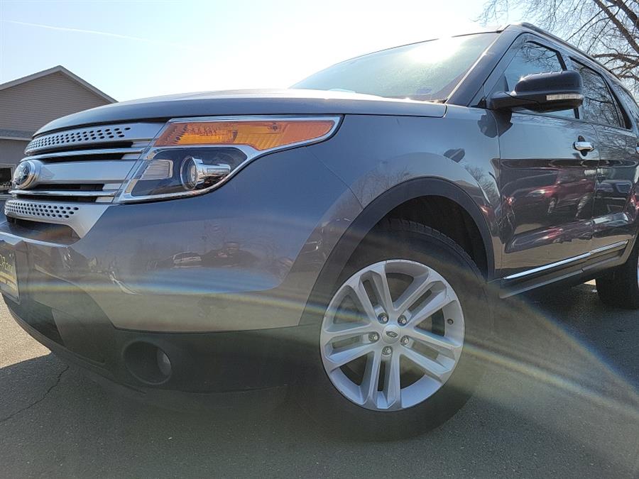 2014 Ford Explorer 4WD 4dr XLT, available for sale in Little Ferry, New Jersey | Victoria Preowned Autos Inc. Little Ferry, New Jersey 2014 Ford Explorer 4WD 4dr XLT, available for sale in Little Ferry, New Jersey | Victoria Preowned Autos Inc. Little Ferry, New Jersey