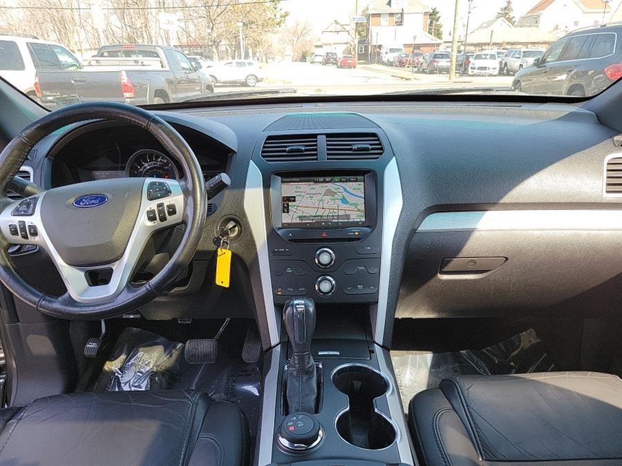 2014 Ford Explorer 4WD 4dr XLT, available for sale in Little Ferry, New Jersey | Victoria Preowned Autos Inc. Little Ferry, New Jersey 2014 Ford Explorer 4WD 4dr XLT, available for sale in Little Ferry, New Jersey | Victoria Preowned Autos Inc. Little Ferry, New Jersey