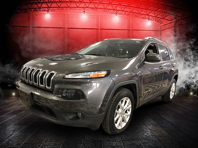 Used Jeep Cherokee 4WD 4dr Latitude 2016 | Sunrise Auto Outlet. Amityville, New York Used Jeep Cherokee 4WD 4dr Latitude 2016 | Sunrise Auto Outlet. Amityville, New York