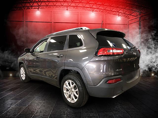 Used Jeep Cherokee 4WD 4dr Latitude 2016 | Sunrise Auto Outlet. Amityville, New York Used Jeep Cherokee 4WD 4dr Latitude 2016 | Sunrise Auto Outlet. Amityville, New York