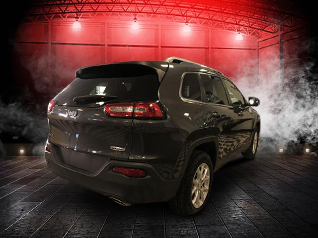 Used Jeep Cherokee 4WD 4dr Latitude 2016 | Sunrise Auto Outlet. Amityville, New York Used Jeep Cherokee 4WD 4dr Latitude 2016 | Sunrise Auto Outlet. Amityville, New York