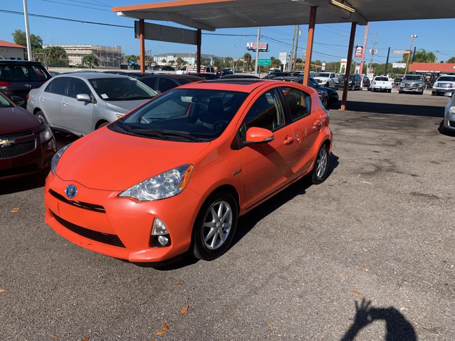 2013 Toyota Prius c 5dr HB One (Natl), available for sale in Kissimmee, Florida | Central florida Auto Trader. Kissimmee, Florida
