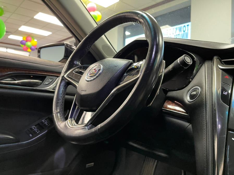 Used Cadillac CTS Sedan 4dr Sdn 2.0L Turbo Luxury AWD 2014 | 5 Towns Drive. Inwood, New York Used Cadillac CTS Sedan 4dr Sdn 2.0L Turbo Luxury AWD 2014 | 5 Towns Drive. Inwood, New York
