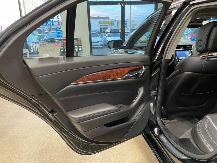 Used Cadillac CTS Sedan 4dr Sdn 2.0L Turbo Luxury AWD 2014 | 5 Towns Drive. Inwood, New York Used Cadillac CTS Sedan 4dr Sdn 2.0L Turbo Luxury AWD 2014 | 5 Towns Drive. Inwood, New York