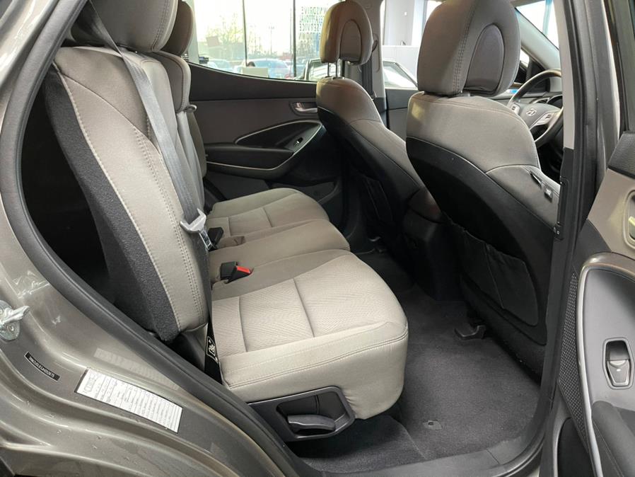 Used Hyundai Santa Fe Sport 2.4L Auto AWD 2018 | 5 Towns Drive. Inwood, New York Used Hyundai Santa Fe Sport 2.4L Auto AWD 2018 | 5 Towns Drive. Inwood, New York