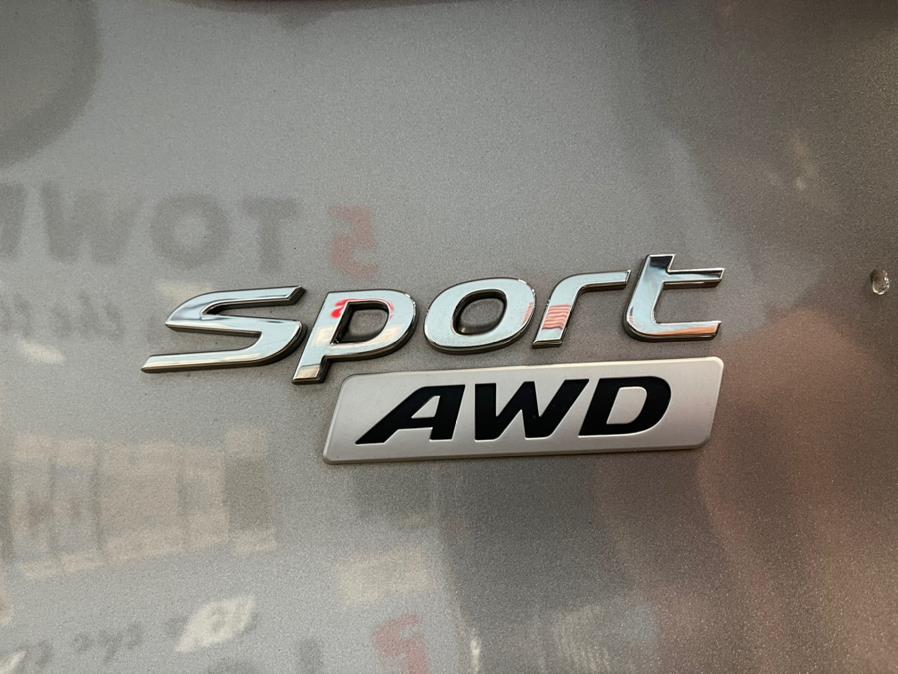 Used Hyundai Santa Fe Sport 2.4L Auto AWD 2018 | 5 Towns Drive. Inwood, New York Used Hyundai Santa Fe Sport 2.4L Auto AWD 2018 | 5 Towns Drive. Inwood, New York