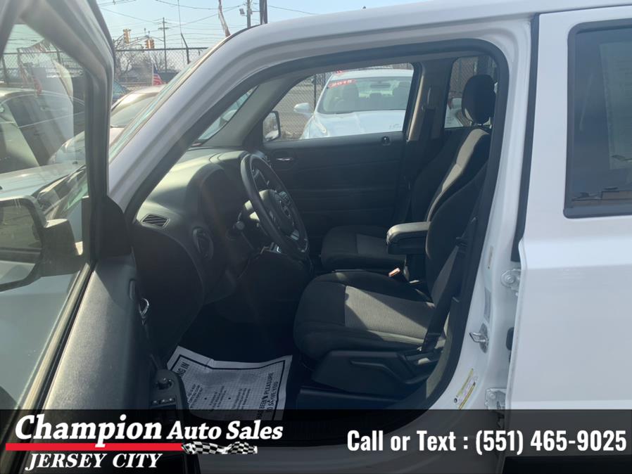 Used Jeep Patriot 4WD 4dr Latitude 2015 | Champion Auto Sales of JC. Jersey City, New Jersey Used Jeep Patriot 4WD 4dr Latitude 2015 | Champion Auto Sales of JC. Jersey City, New Jersey