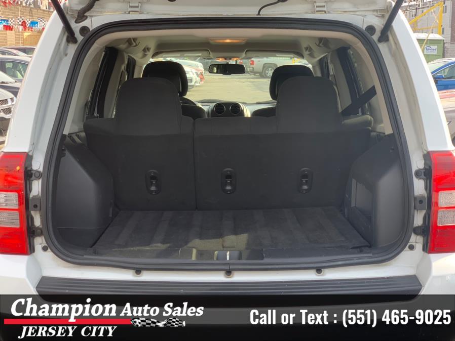 Used Jeep Patriot 4WD 4dr Latitude 2015 | Champion Auto Sales of JC. Jersey City, New Jersey Used Jeep Patriot 4WD 4dr Latitude 2015 | Champion Auto Sales of JC. Jersey City, New Jersey