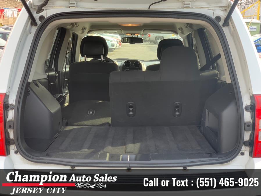 Used Jeep Patriot 4WD 4dr Latitude 2015 | Champion Auto Sales of JC. Jersey City, New Jersey Used Jeep Patriot 4WD 4dr Latitude 2015 | Champion Auto Sales of JC. Jersey City, New Jersey