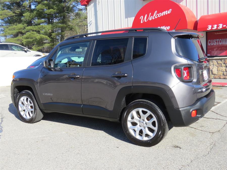 Used Jeep Renegade Latitude 4x4 4dr SUV 2016 | Lake City Exports Inc. Auburn, Maine Used Jeep Renegade Latitude 4x4 4dr SUV 2016 | Lake City Exports Inc. Auburn, Maine