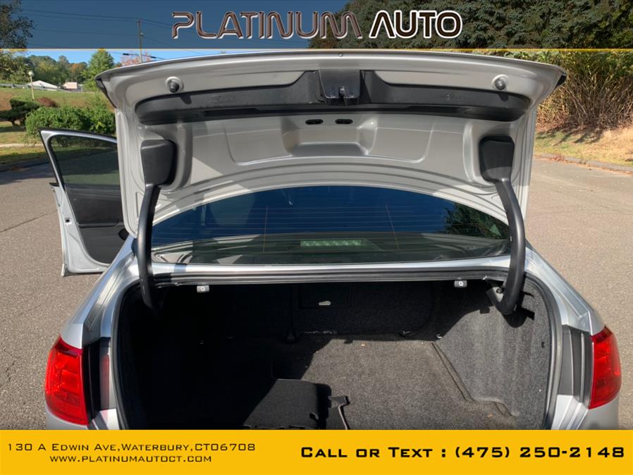2014 Volkswagen Jetta Sedan 4dr Auto SE PZEV, available for sale in Waterbury, Connecticut | Platinum Auto Care. Waterbury, Connecticut 2014 Volkswagen Jetta Sedan 4dr Auto SE PZEV, available for sale in Waterbury, Connecticut | Platinum Auto Care. Waterbury, Connecticut
