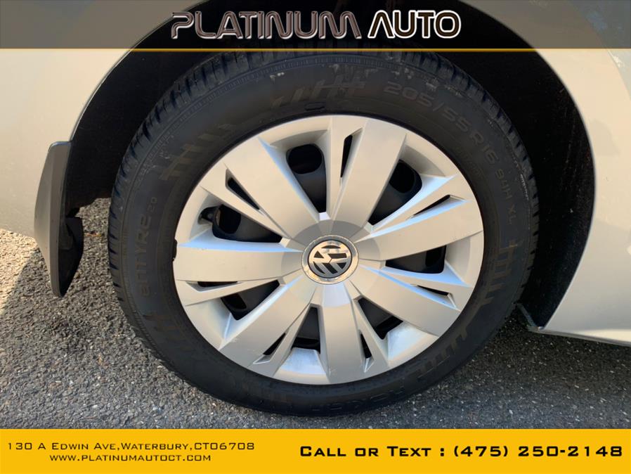 2014 Volkswagen Jetta Sedan 4dr Auto SE PZEV, available for sale in Waterbury, Connecticut | Platinum Auto Care. Waterbury, Connecticut 2014 Volkswagen Jetta Sedan 4dr Auto SE PZEV, available for sale in Waterbury, Connecticut | Platinum Auto Care. Waterbury, Connecticut