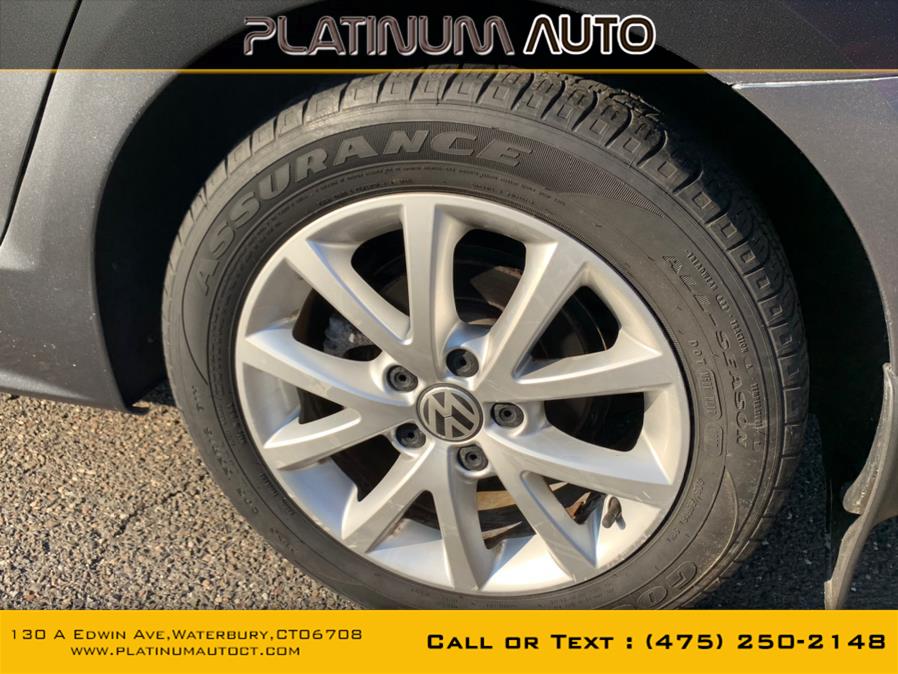 2012 Volkswagen Jetta Sedan 4dr Auto SE PZEV, available for sale in Waterbury, Connecticut | Platinum Auto Care. Waterbury, Connecticut 2012 Volkswagen Jetta Sedan 4dr Auto SE PZEV, available for sale in Waterbury, Connecticut | Platinum Auto Care. Waterbury, Connecticut