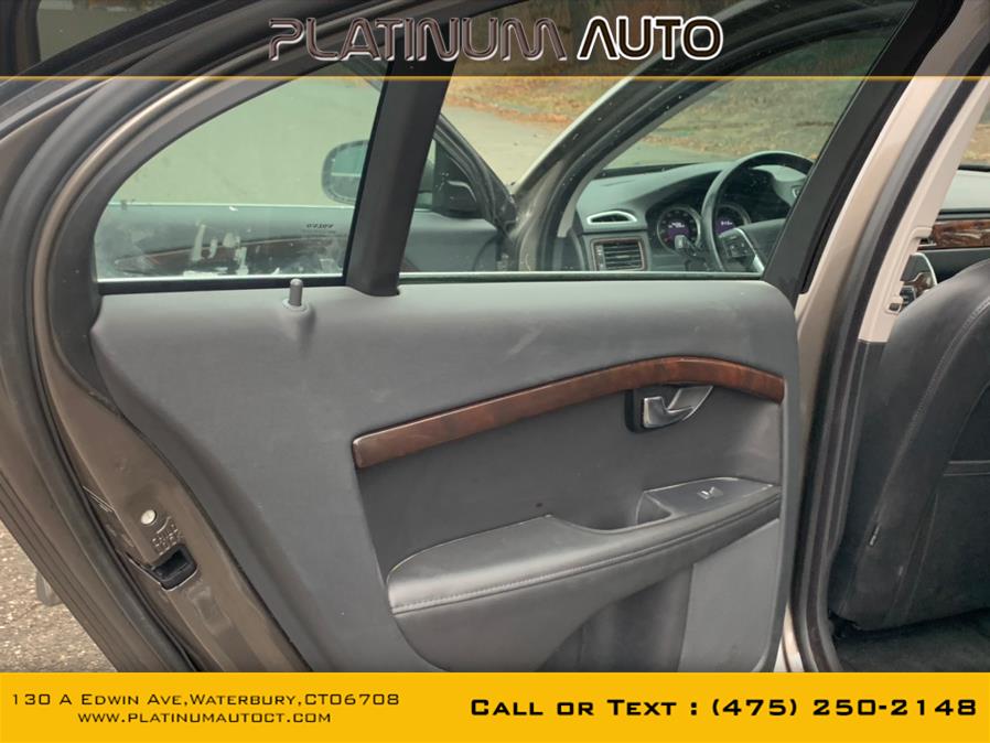 2012 Volvo S80 4dr Sdn 3.2L w/Moonroof, available for sale in Waterbury, Connecticut | Platinum Auto Care. Waterbury, Connecticut 2012 Volvo S80 4dr Sdn 3.2L w/Moonroof, available for sale in Waterbury, Connecticut | Platinum Auto Care. Waterbury, Connecticut