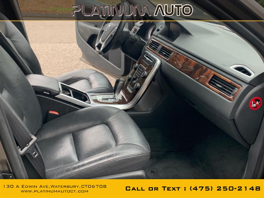 2012 Volvo S80 4dr Sdn 3.2L w/Moonroof, available for sale in Waterbury, Connecticut | Platinum Auto Care. Waterbury, Connecticut 2012 Volvo S80 4dr Sdn 3.2L w/Moonroof, available for sale in Waterbury, Connecticut | Platinum Auto Care. Waterbury, Connecticut