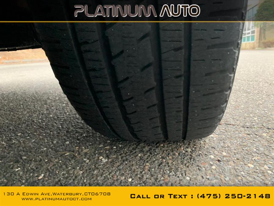 2007 Cadillac Escalade AWD 4dr, available for sale in Waterbury, Connecticut | Platinum Auto Care. Waterbury, Connecticut 2007 Cadillac Escalade AWD 4dr, available for sale in Waterbury, Connecticut | Platinum Auto Care. Waterbury, Connecticut
