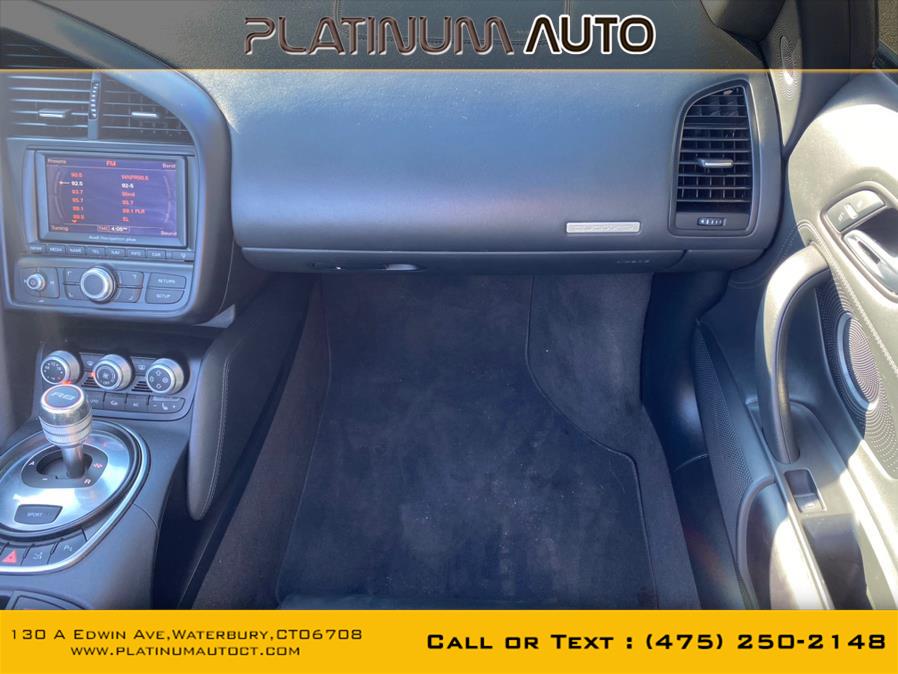 Used Audi R8 2dr Conv Auto quattro Spyder 5.2L 2012 | Platinum Auto Care. Waterbury, Connecticut Used Audi R8 2dr Conv Auto quattro Spyder 5.2L 2012 | Platinum Auto Care. Waterbury, Connecticut