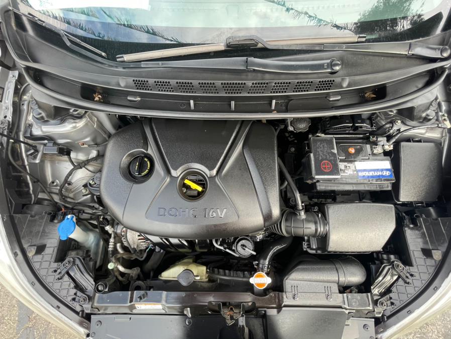 2012 Hyundai Elantra Limited Sedan 4D, available for sale in Corona, California | Green Light Auto. Corona, California 2012 Hyundai Elantra Limited Sedan 4D, available for sale in Corona, California | Green Light Auto. Corona, California