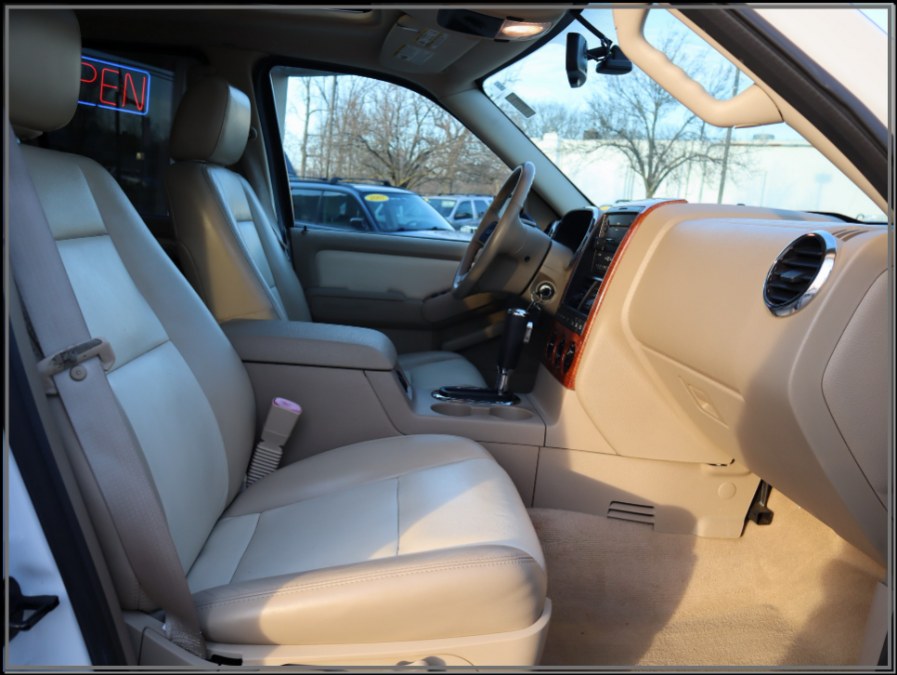 2007 Ford Explorer 4WD 4dr V8 Eddie Bauer, available for sale in Huntington Station, New York | My Auto Inc.. Huntington Station, New York 2007 Ford Explorer 4WD 4dr V8 Eddie Bauer, available for sale in Huntington Station, New York | My Auto Inc.. Huntington Station, New York