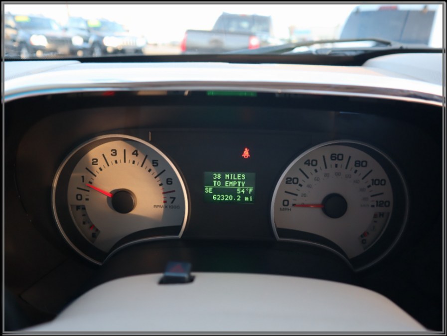 2007 Ford Explorer 4WD 4dr V8 Eddie Bauer, available for sale in Huntington Station, New York | My Auto Inc.. Huntington Station, New York 2007 Ford Explorer 4WD 4dr V8 Eddie Bauer, available for sale in Huntington Station, New York | My Auto Inc.. Huntington Station, New York