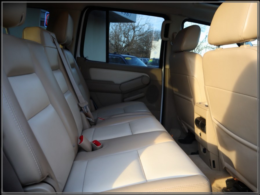 2007 Ford Explorer 4WD 4dr V8 Eddie Bauer, available for sale in Huntington Station, New York | My Auto Inc.. Huntington Station, New York 2007 Ford Explorer 4WD 4dr V8 Eddie Bauer, available for sale in Huntington Station, New York | My Auto Inc.. Huntington Station, New York