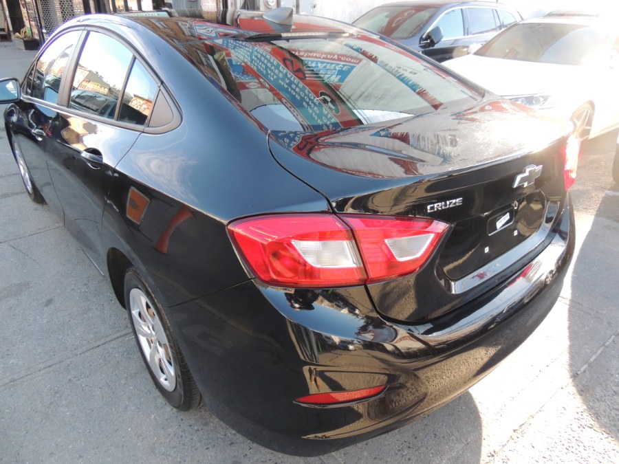 2018 Chevrolet Cruze 4dr Sdn 1.4L LS w/1SB, available for sale in Brooklyn, New York | Carsbuck Inc.. Brooklyn, New York 2018 Chevrolet Cruze 4dr Sdn 1.4L LS w/1SB, available for sale in Brooklyn, New York | Carsbuck Inc.. Brooklyn, New York