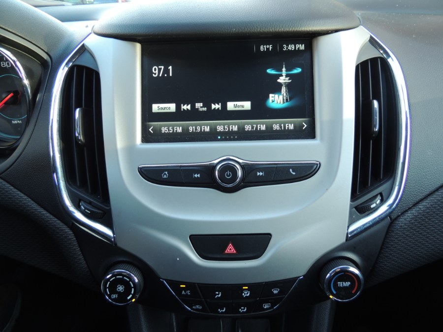 2018 Chevrolet Cruze 4dr Sdn 1.4L LS w/1SB, available for sale in Brooklyn, New York | Carsbuck Inc.. Brooklyn, New York 2018 Chevrolet Cruze 4dr Sdn 1.4L LS w/1SB, available for sale in Brooklyn, New York | Carsbuck Inc.. Brooklyn, New York