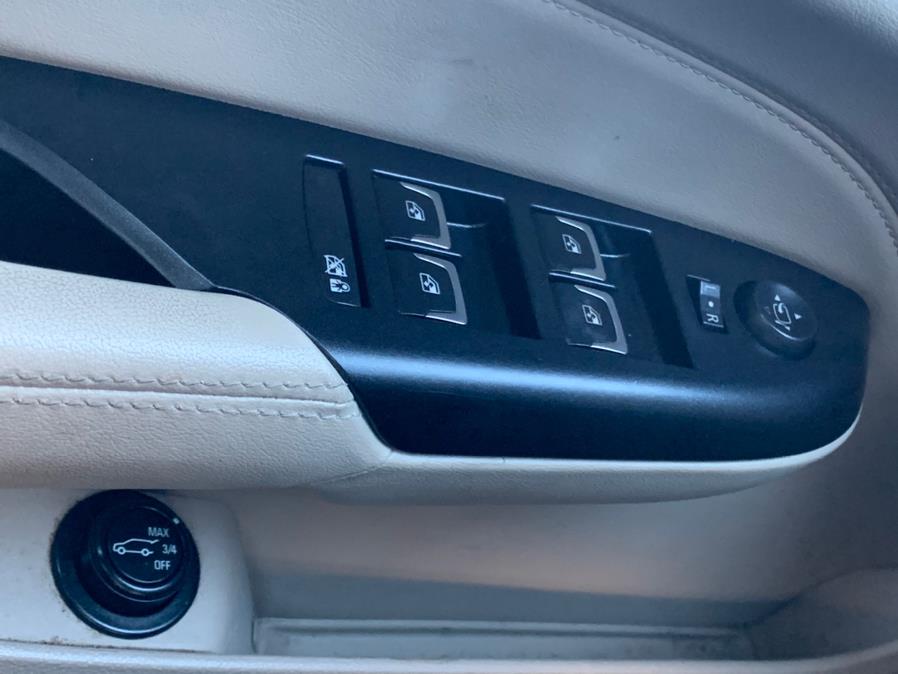 Used Cadillac SRX AWD 4dr Premium Collection 2015 | Champion Used Auto Sales 2. Newark , New Jersey Used Cadillac SRX AWD 4dr Premium Collection 2015 | Champion Used Auto Sales 2. Newark , New Jersey