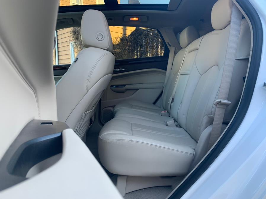 Used Cadillac SRX AWD 4dr Premium Collection 2015 | Champion Used Auto Sales 2. Newark , New Jersey Used Cadillac SRX AWD 4dr Premium Collection 2015 | Champion Used Auto Sales 2. Newark , New Jersey
