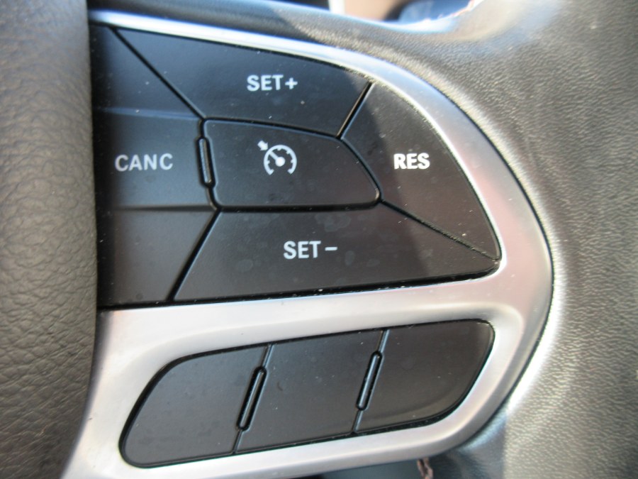2019 Chrysler Pacifica Touring L FWD, available for sale in Linden, New Jersey | Route 27 Auto Mall. Linden, New Jersey 2019 Chrysler Pacifica Touring L FWD, available for sale in Linden, New Jersey | Route 27 Auto Mall. Linden, New Jersey