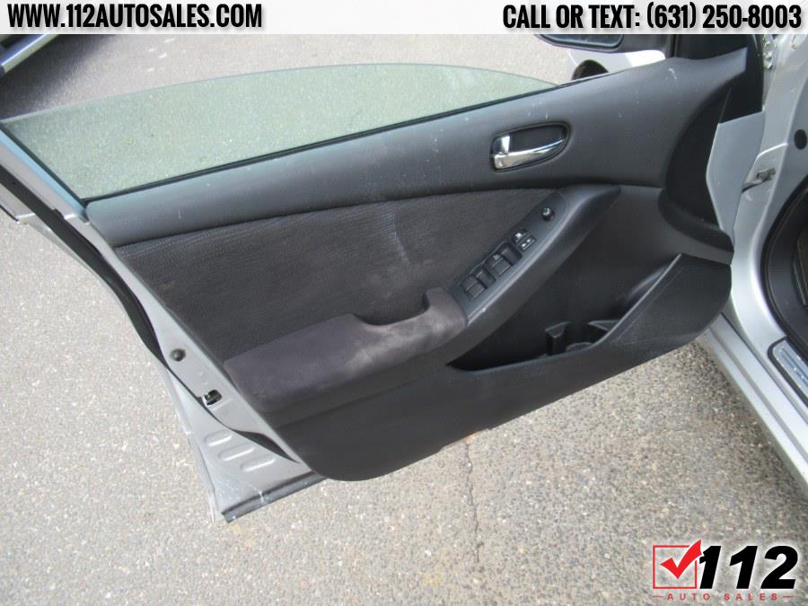 Used Nissan Altima 4dr Sdn I4 CVT 2.5 S 2012 | 112 Auto Sales. Patchogue, New York Used Nissan Altima 4dr Sdn I4 CVT 2.5 S 2012 | 112 Auto Sales. Patchogue, New York