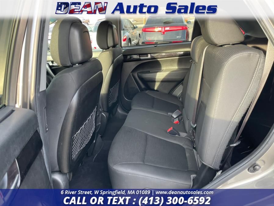 Used Kia Sorento AWD 4dr I4 LX 2015 | Dean Auto Sales. W Springfield, Massachusetts Used Kia Sorento AWD 4dr I4 LX 2015 | Dean Auto Sales. W Springfield, Massachusetts