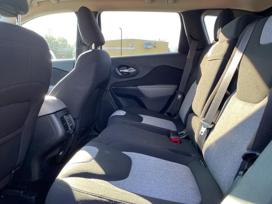 Used Jeep Cherokee 4WD 4dr Latitude 2014 | Merrimack Autosport. Merrimack, New Hampshire Used Jeep Cherokee 4WD 4dr Latitude 2014 | Merrimack Autosport. Merrimack, New Hampshire