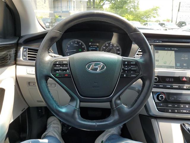 Used Hyundai Sonata Limited 2.4L 2017 | Northshore Motors. Syosset , New York Used Hyundai Sonata Limited 2.4L 2017 | Northshore Motors. Syosset , New York