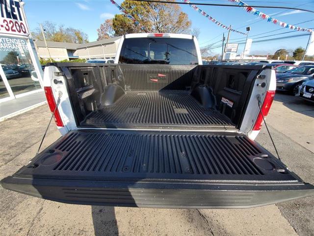 Used Ford F-150 XLT 4WD SuperCrew 5.5'' Box 2017 | Sunrise Auto Outlet. Amityville, New York Used Ford F-150 XLT 4WD SuperCrew 5.5'' Box 2017 | Sunrise Auto Outlet. Amityville, New York