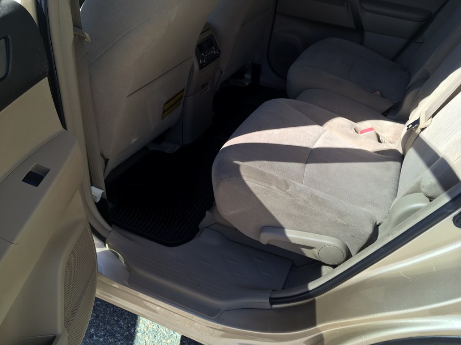 2008 Toyota Highlander 4WD 4dr Sport, available for sale in Norwich, Connecticut | MACARA Vehicle Services, Inc. Norwich, Connecticut 2008 Toyota Highlander 4WD 4dr Sport, available for sale in Norwich, Connecticut | MACARA Vehicle Services, Inc. Norwich, Connecticut