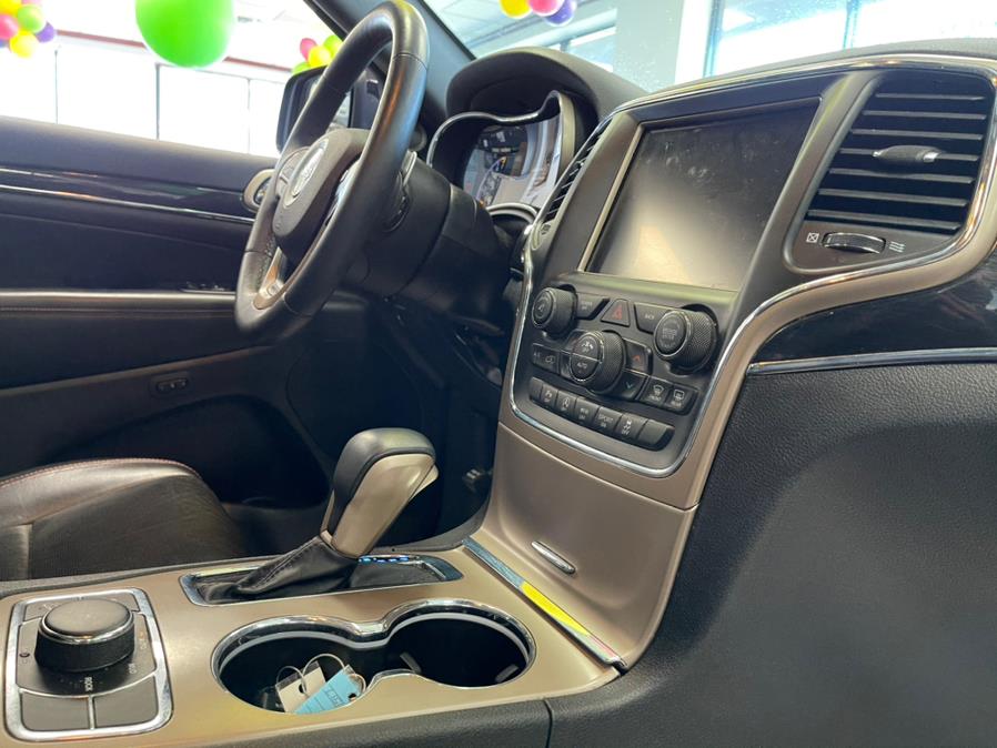 Used Jeep Grand Cherokee 1941 Edition Limited 4x4 2017 | 5 Towns Drive. Inwood, New York Used Jeep Grand Cherokee 1941 Edition Limited 4x4 2017 | 5 Towns Drive. Inwood, New York