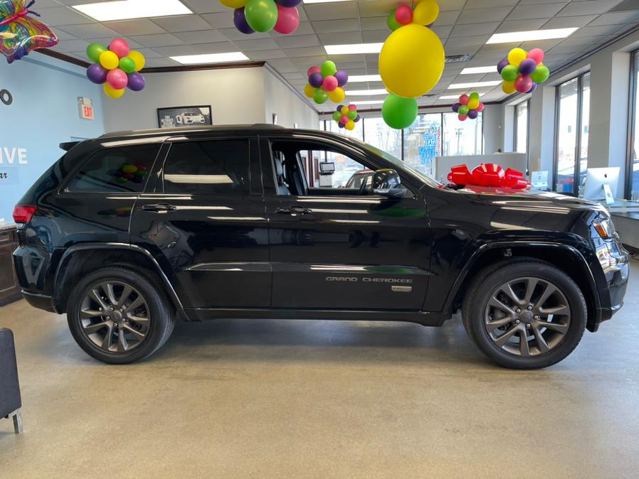 Used Jeep Grand Cherokee 1941 Edition Limited 4x4 2017 | 5 Towns Drive. Inwood, New York Used Jeep Grand Cherokee 1941 Edition Limited 4x4 2017 | 5 Towns Drive. Inwood, New York