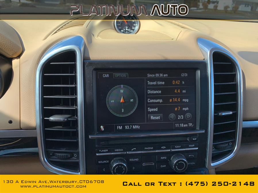 Used Porsche Cayenne AWD 4dr Tiptronic 2012 | Platinum Auto Care. Waterbury, Connecticut Used Porsche Cayenne AWD 4dr Tiptronic 2012 | Platinum Auto Care. Waterbury, Connecticut