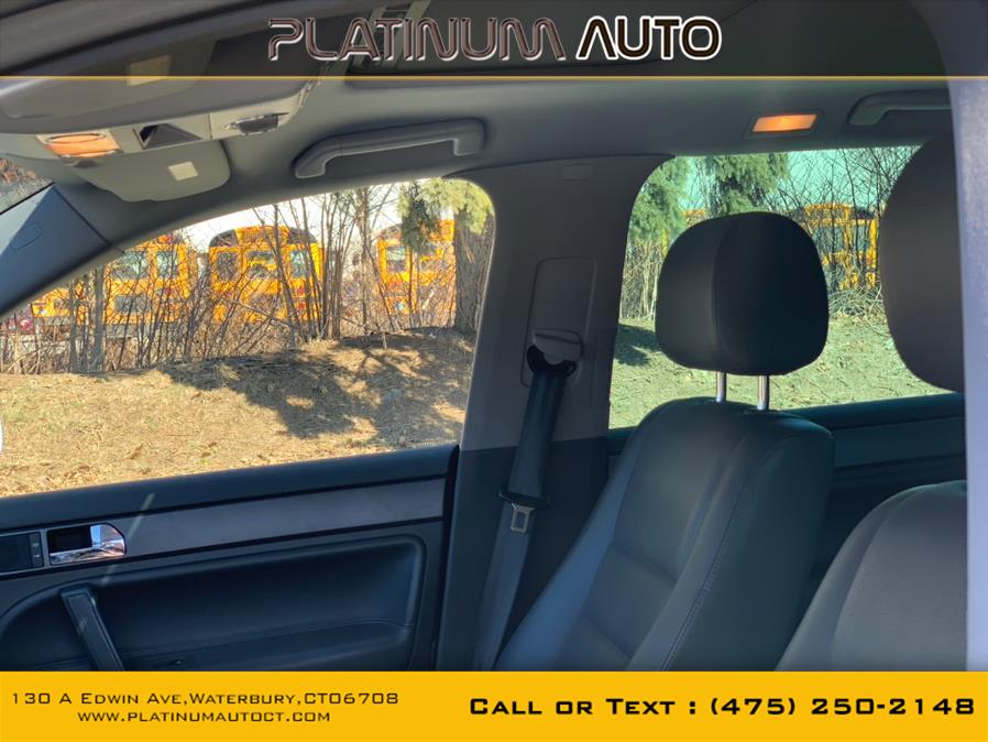 Used Volkswagen Touareg 2 4dr V6 2008 | Platinum Auto Care. Waterbury, Connecticut Used Volkswagen Touareg 2 4dr V6 2008 | Platinum Auto Care. Waterbury, Connecticut