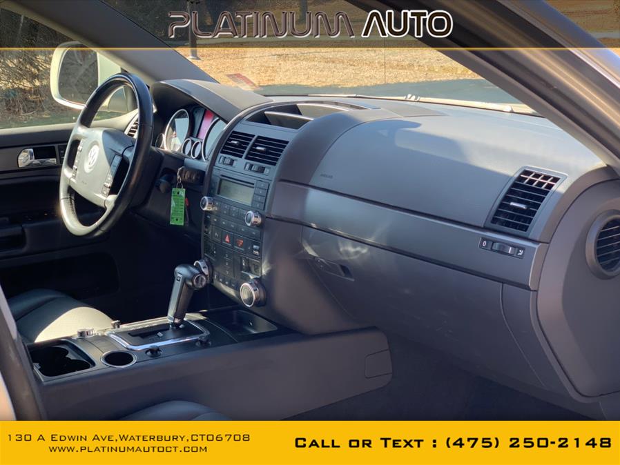 Used Volkswagen Touareg 2 4dr V6 2008 | Platinum Auto Care. Waterbury, Connecticut Used Volkswagen Touareg 2 4dr V6 2008 | Platinum Auto Care. Waterbury, Connecticut