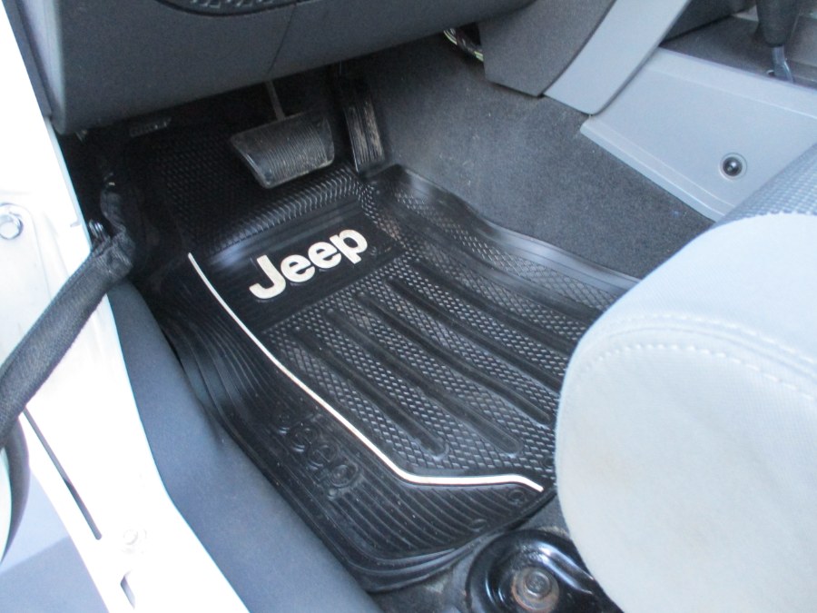 2007 Jeep Wrangler 4WD 2dr X, available for sale in Suffield, Connecticut | Suffield Auto LLC. Suffield, Connecticut 2007 Jeep Wrangler 4WD 2dr X, available for sale in Suffield, Connecticut | Suffield Auto LLC. Suffield, Connecticut