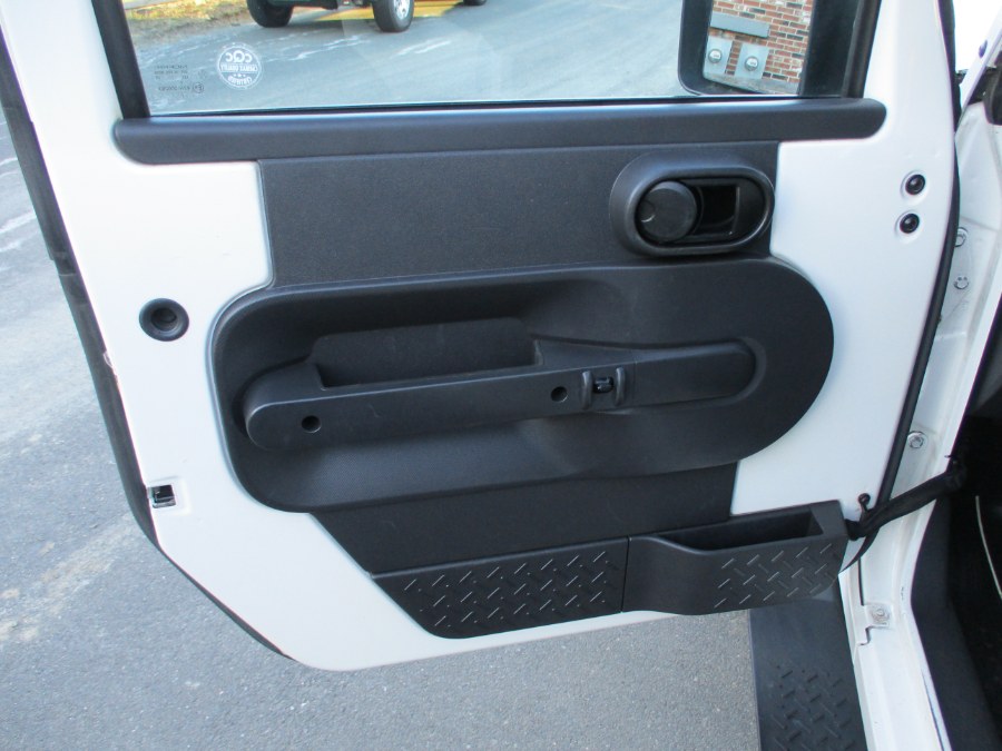 2007 Jeep Wrangler 4WD 2dr X, available for sale in Suffield, Connecticut | Suffield Auto LLC. Suffield, Connecticut 2007 Jeep Wrangler 4WD 2dr X, available for sale in Suffield, Connecticut | Suffield Auto LLC. Suffield, Connecticut