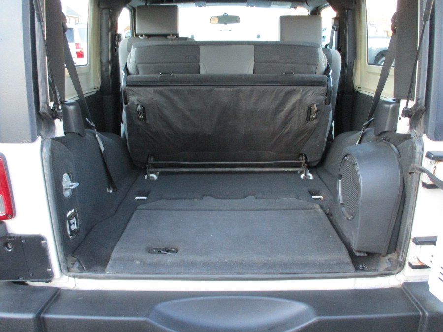 2007 Jeep Wrangler 4WD 2dr X, available for sale in Suffield, Connecticut | Suffield Auto LLC. Suffield, Connecticut 2007 Jeep Wrangler 4WD 2dr X, available for sale in Suffield, Connecticut | Suffield Auto LLC. Suffield, Connecticut