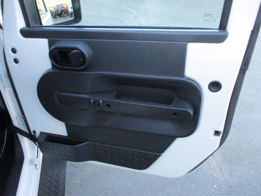 2007 Jeep Wrangler 4WD 2dr X, available for sale in Suffield, Connecticut | Suffield Auto LLC. Suffield, Connecticut 2007 Jeep Wrangler 4WD 2dr X, available for sale in Suffield, Connecticut | Suffield Auto LLC. Suffield, Connecticut
