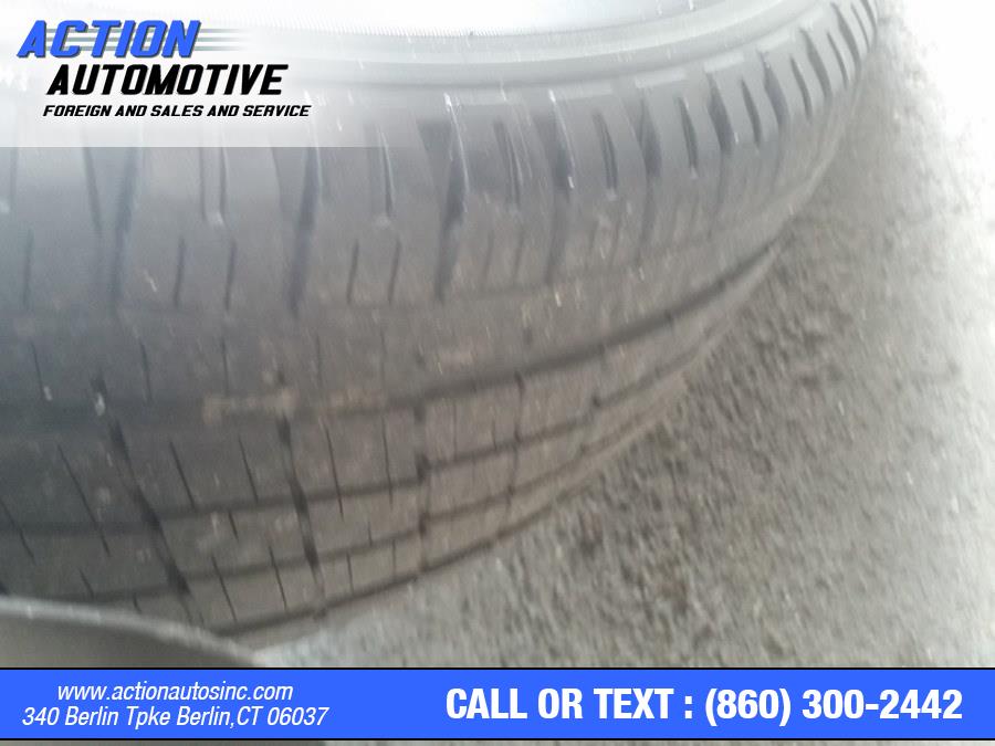 Used Hyundai Santa Fe AWD 4dr Auto Limited 2009 | Action Automotive. Berlin, Connecticut Used Hyundai Santa Fe AWD 4dr Auto Limited 2009 | Action Automotive. Berlin, Connecticut