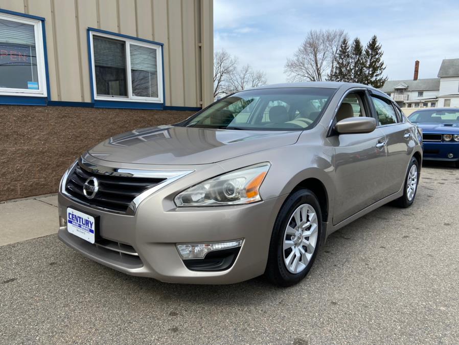 2014 Nissan Altima 4dr Sdn I4 2.5 SV, available for sale in East Windsor, Connecticut | Century Auto And Truck. East Windsor, Connecticut