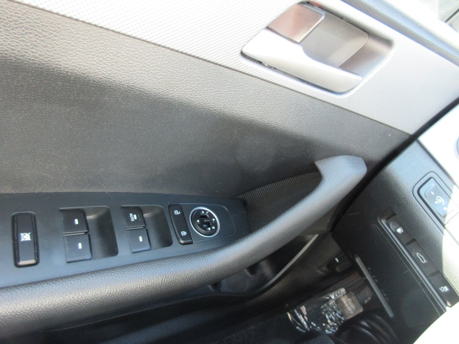 2019 Hyundai Sonata SE 2.4L, available for sale in Linden, New Jersey | Route 27 Auto Mall. Linden, New Jersey 2019 Hyundai Sonata SE 2.4L, available for sale in Linden, New Jersey | Route 27 Auto Mall. Linden, New Jersey